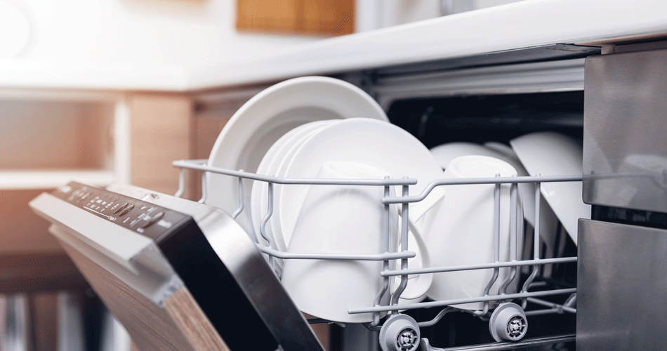 Nouryon offers high-performing, biodegradable chelates, designed to enhance the performance of auto-dishwashing, liquid laundry detergents, household cleaners, as well as Industrial and Institutional cleaning products.
